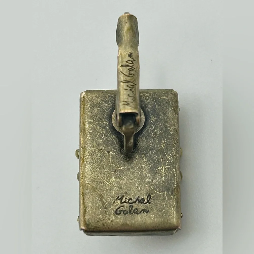 Michal Golan Gold Tone Pearl Earrings - Picture 8 of 13